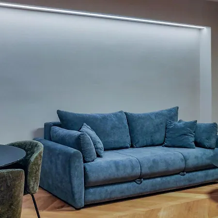 Muse Apartment *